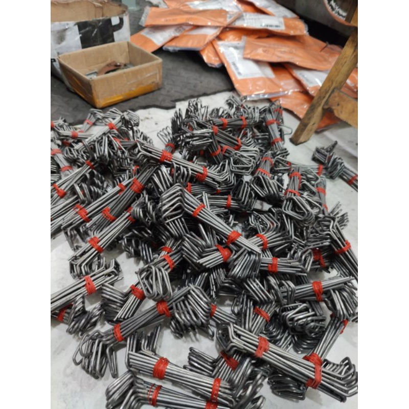 Đế Thép Mỹ Làm Cựa Gà  Chất Lượng Cao, Không Gãy