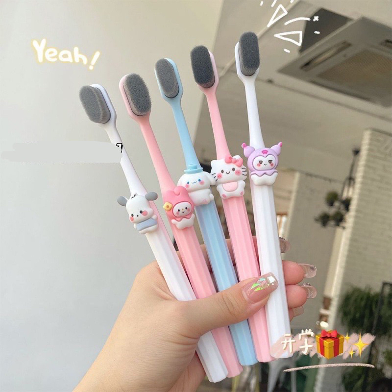 Bàn Chải Đánh Răng Sanrio Mềm Mịn Dễ Thương