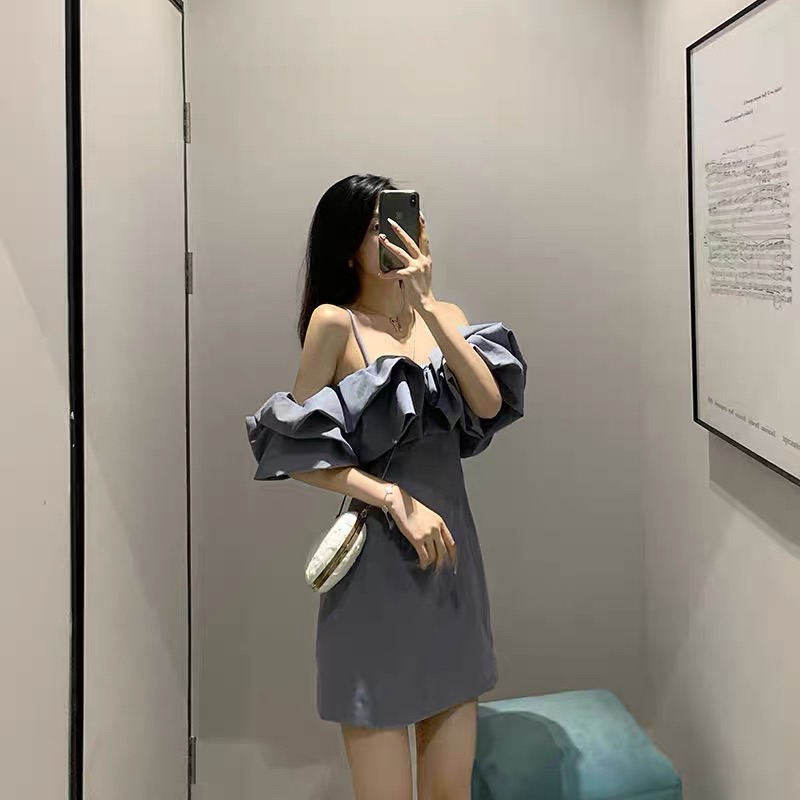 Đầm xinh thiết kế phần tay bồng lưng bo chun