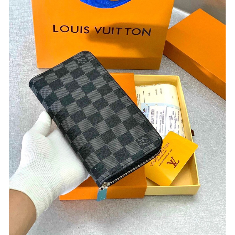 Ví dài nam Lv cầm tay , Fullbox hộp giấy thẻ , chất liệu da pu mềm mịn , thiết kế sang trọng