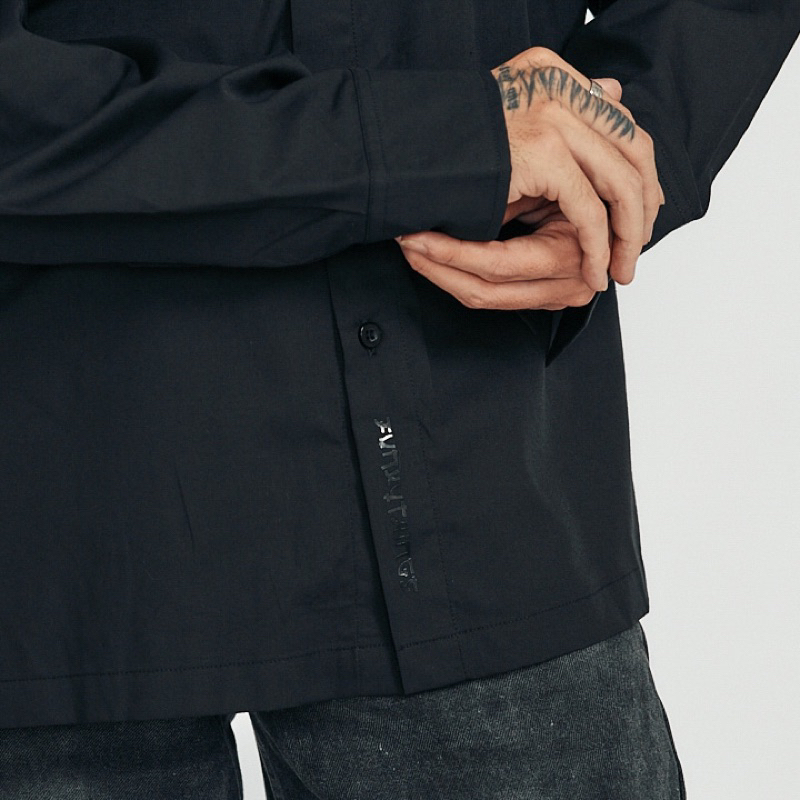 Áo Sơmi Tay Dài Phom Rộng Thoải Mái FVNXY Phối Màu Đen và Kem Sang Chảnh - ATD SHIRT