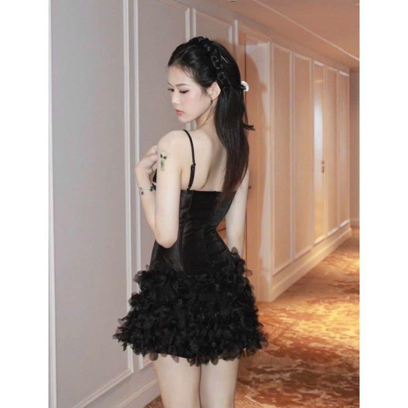 Đầm body nơ 2 dây tùng kết hoa