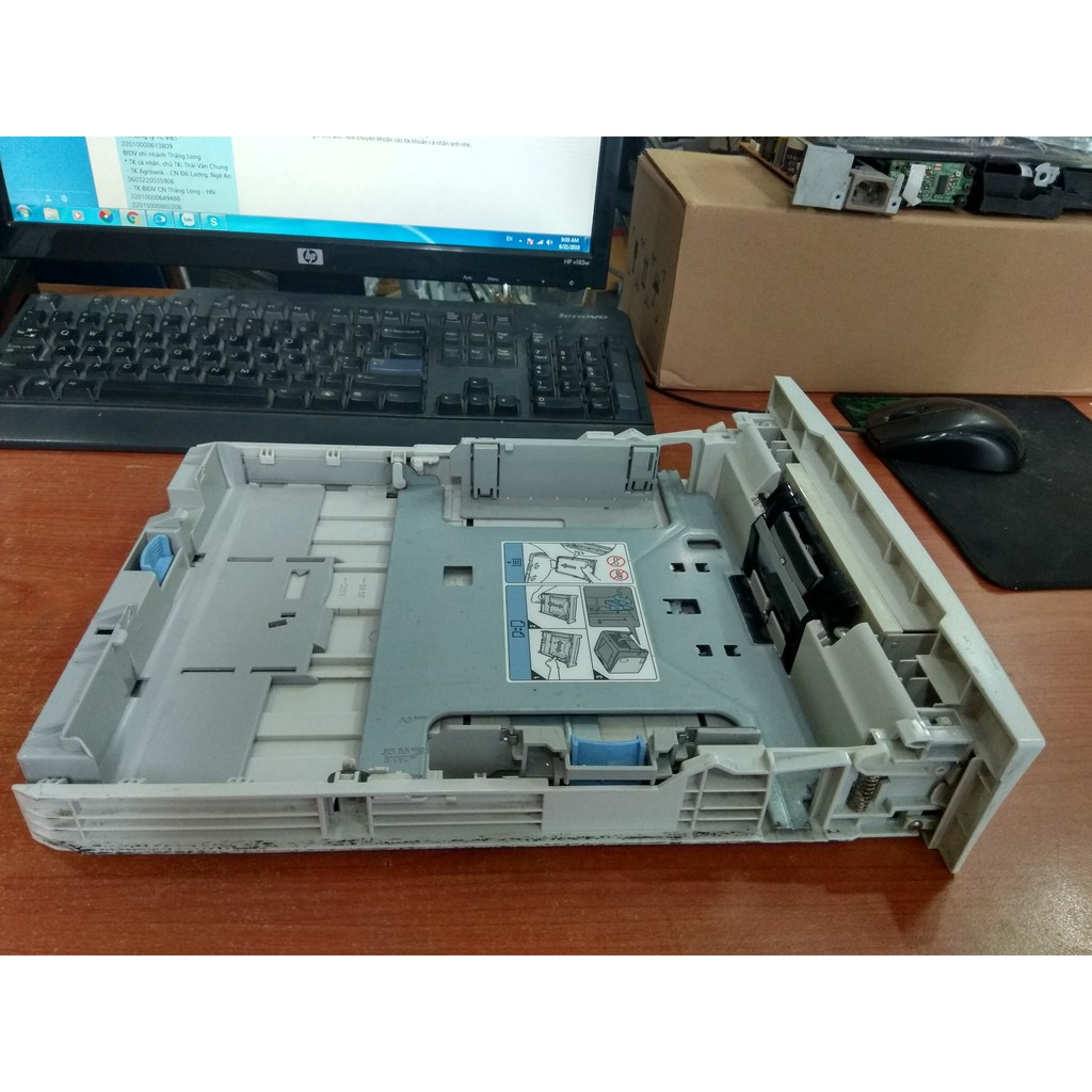 Khay để đựng giấy gầm máy in canon 3300