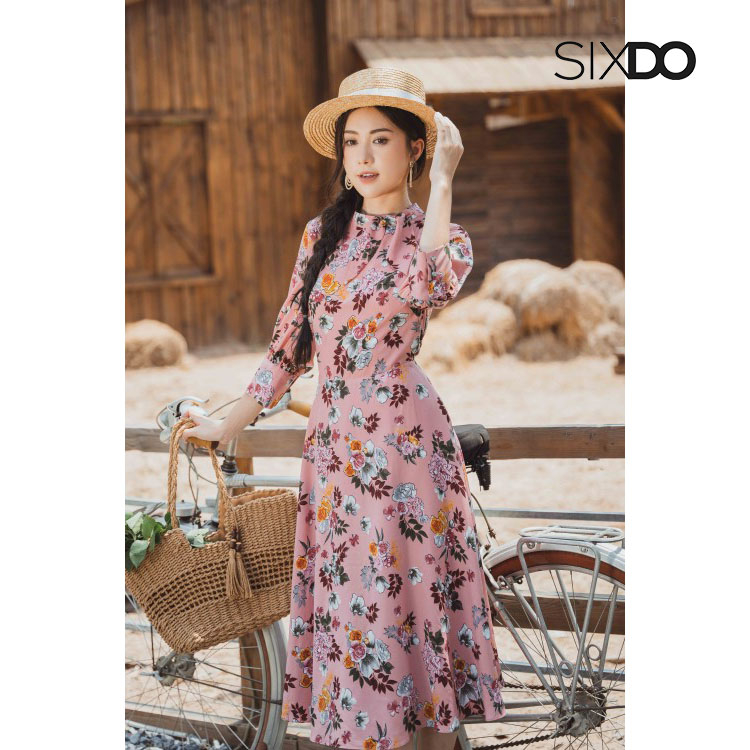 Đầm hoa lụa nhún cổ tay lỡ thời trang SIXDO (Peach Pink Floral Midi Silk Dress)