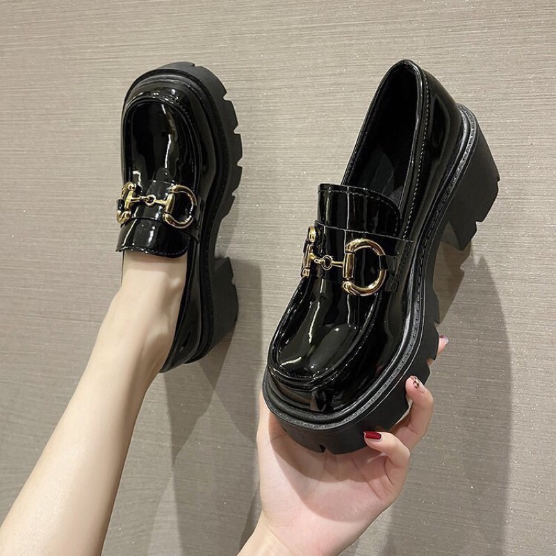 Giày da xích đế móc câu chất da mềm