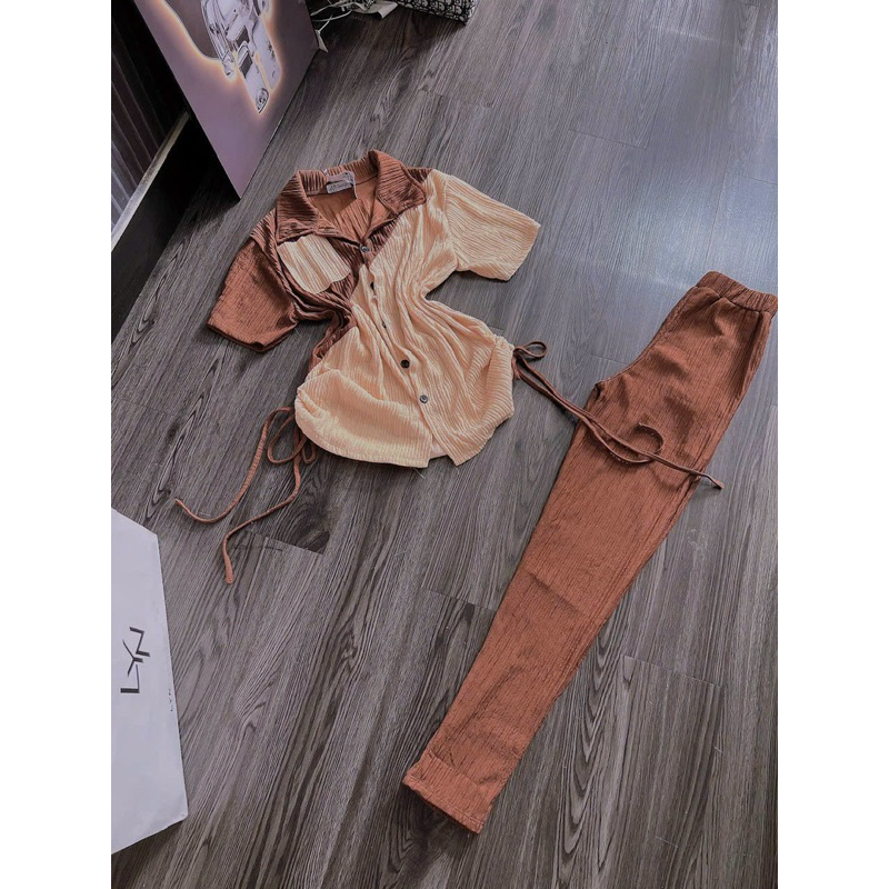 Set Bộ Thun Áo Polo Rút Xốp Nhún Tay Ngắn Túi Phối Màu Chéo + Quần Ống Ôm