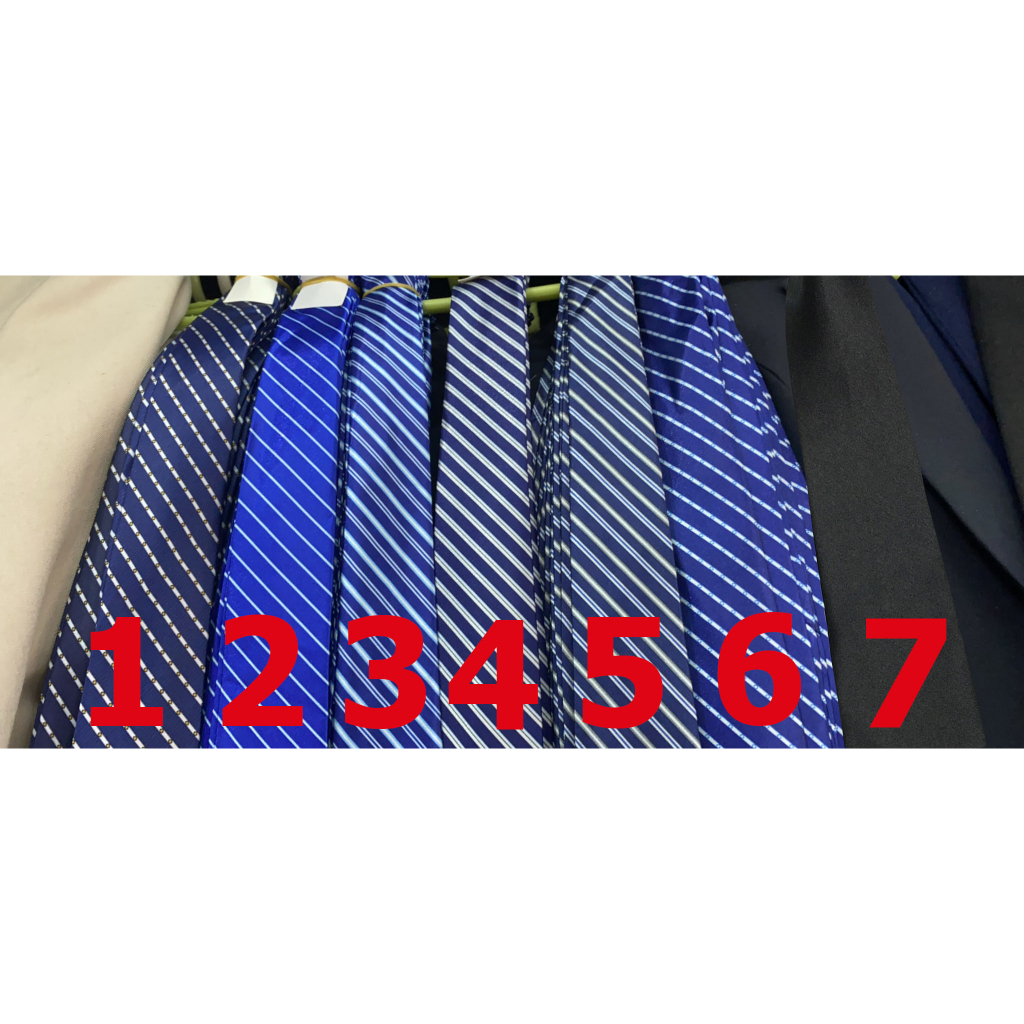 Cà vạt dành cho khách hàng mua Vest tại Shop