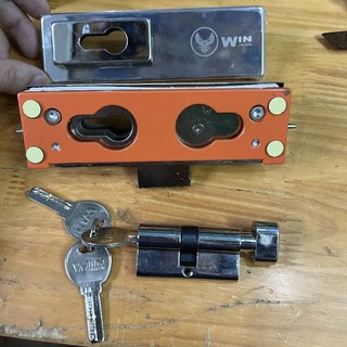Khóa cửa kính cường lực windragon