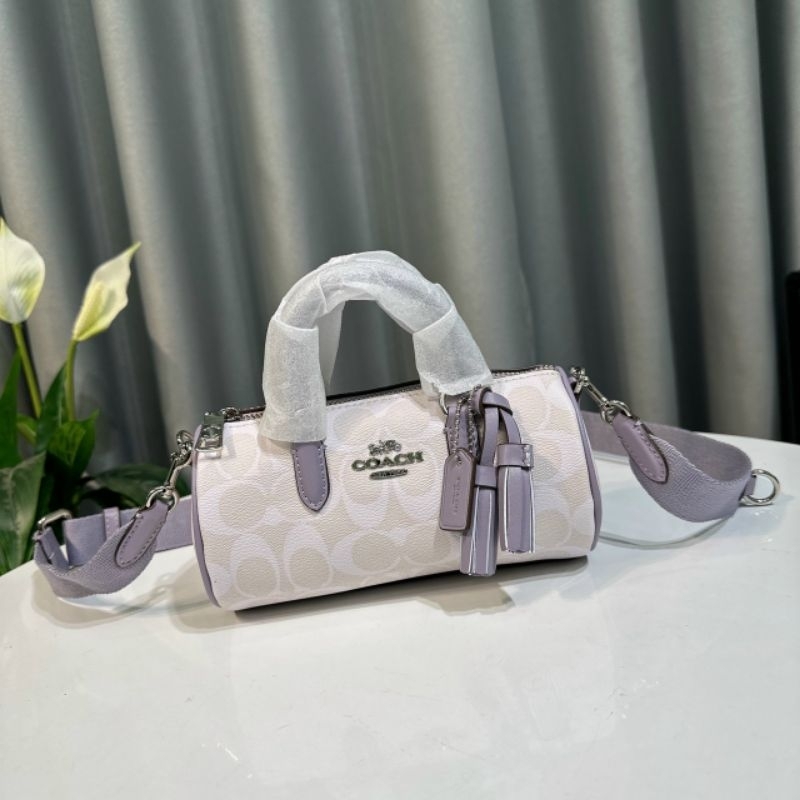 ✨✨Lacey Crossbody In Signature Canvas✨✨CB874🌟Mẫu coach mới dáng trống mini vô cùng xinh xắn