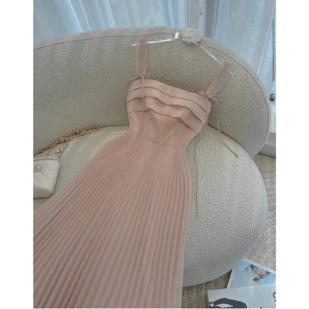 Váy 2 dây bản to thiết kế ngưc xếp ly dáng dài style Hàn Quốc