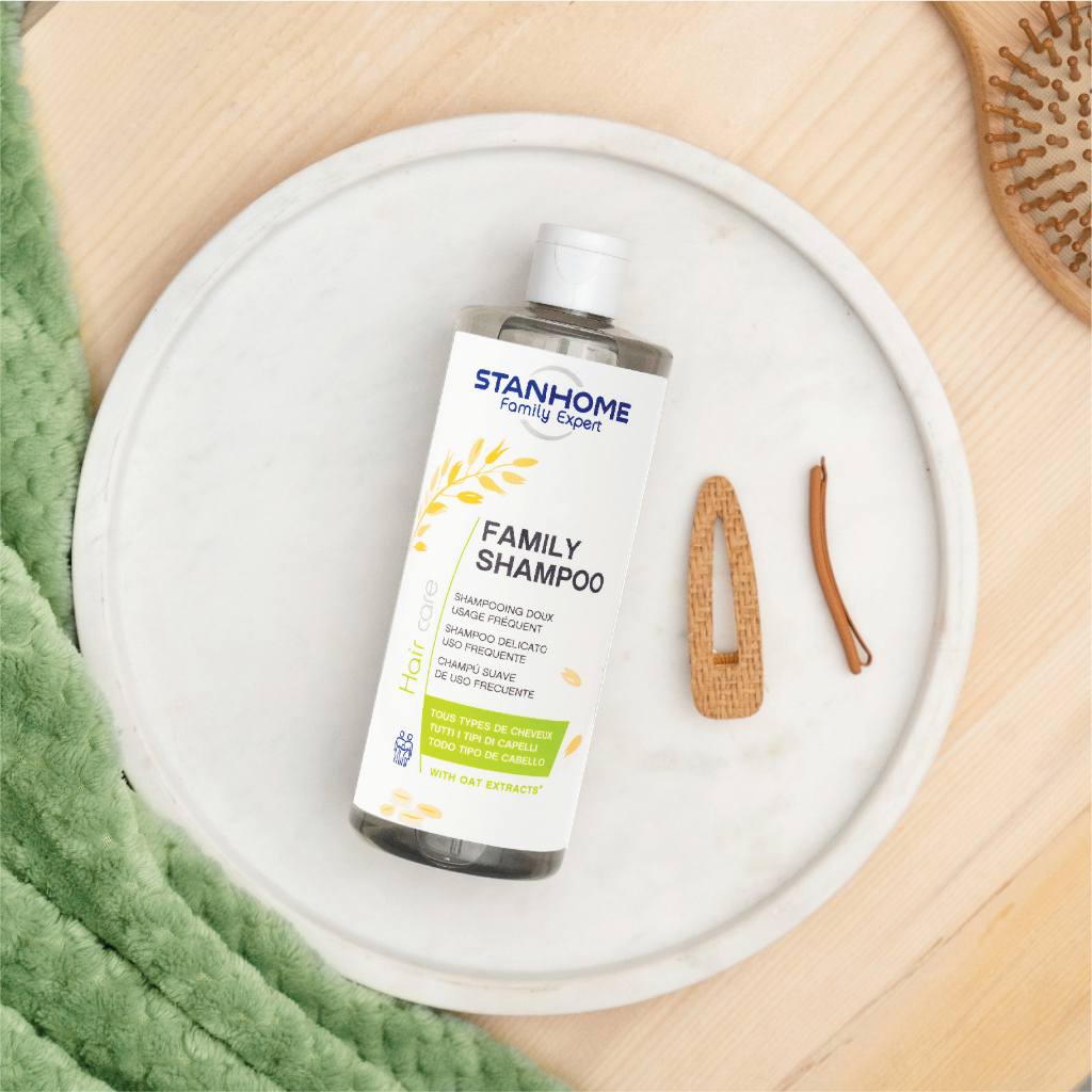 Dầu Gội Đầu Không Xà Phòng Hương Yến Mạch STANHOME Family Shampoo pH 5 An Toàn Cho Mọi Loại Tóc Dùng Được Mỗi Ngày 400ML