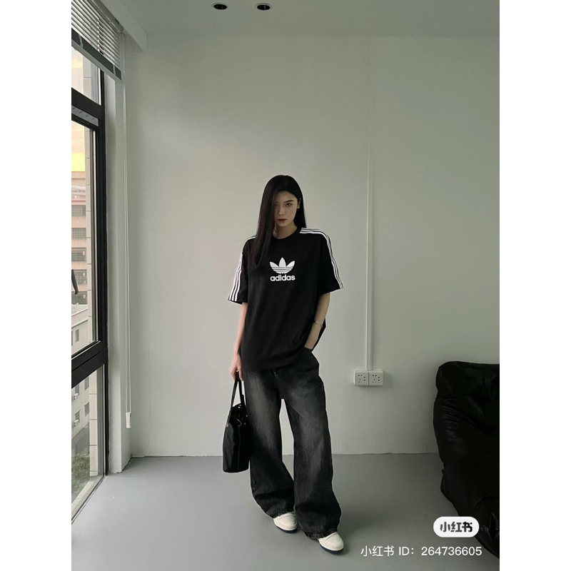 Áo Thun Adidas Centre Stage Chính Hãng