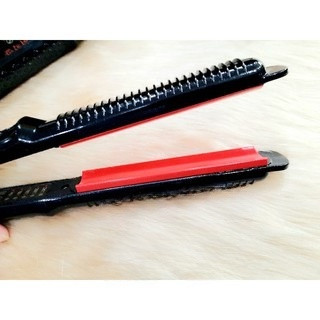 Máy kẹp lưỡi đỏ duỗi thẳng và cúp phồng tóc.