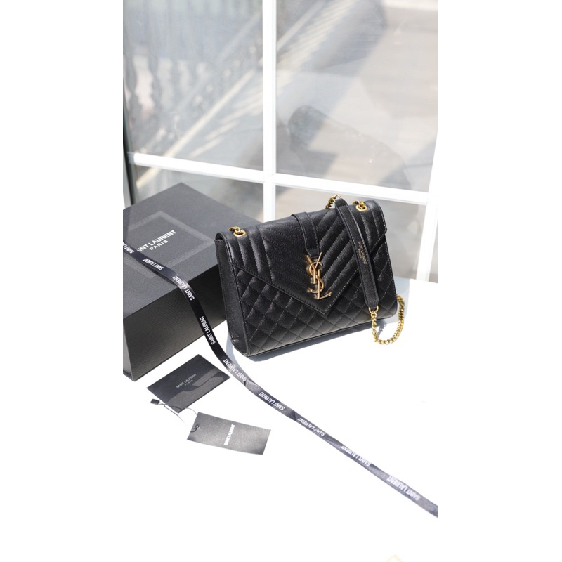 Túi đeo chéo phong thư Enve fullbox nam châm 2 lớp nguyên seal 2 màu đẹp size 24 W766-24