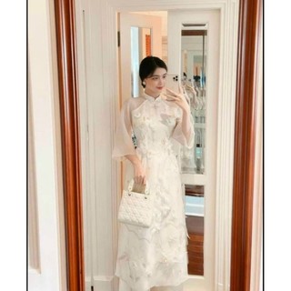 Áo dài trắng đính kết thủ công chất liệu vải tơ organza cao cấp