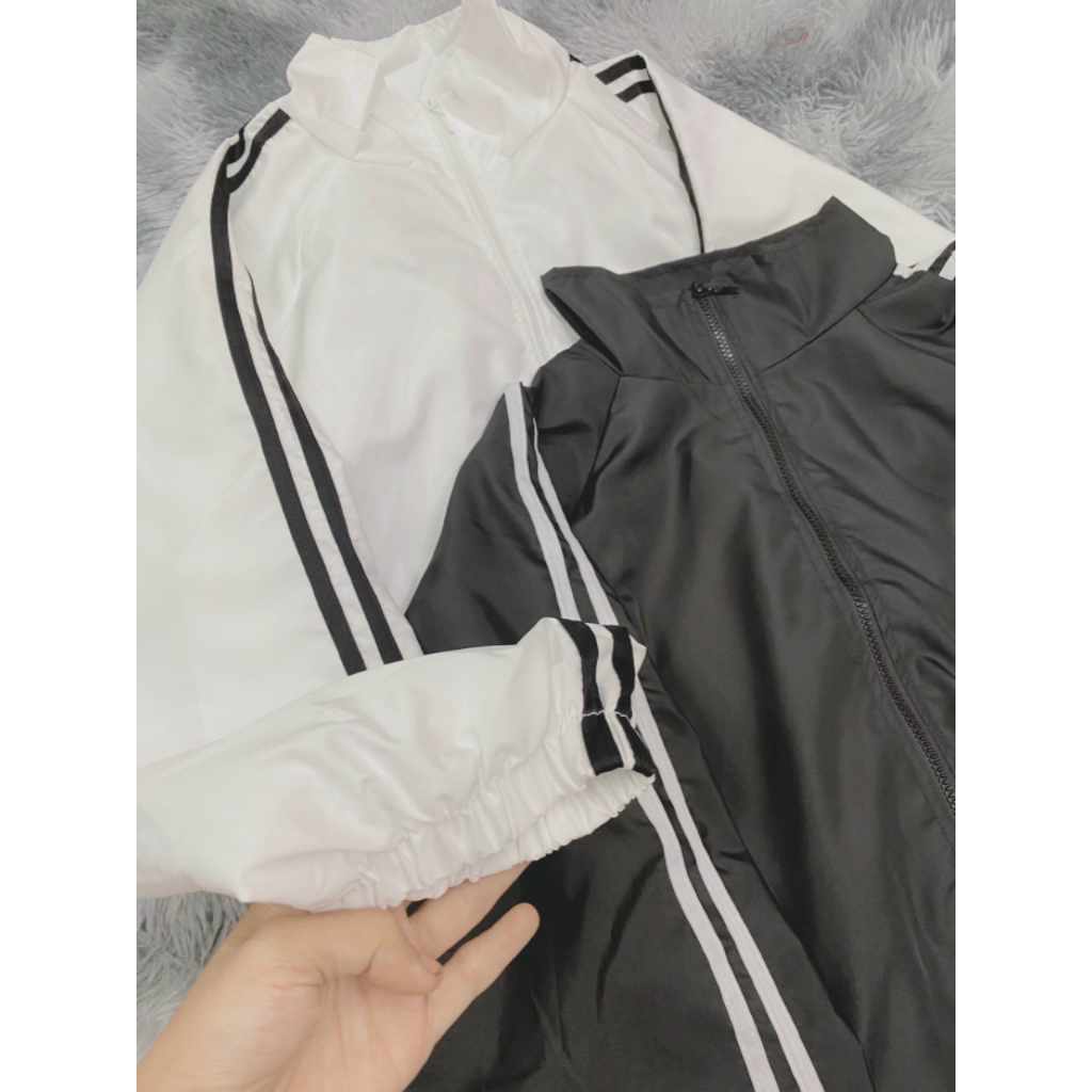 Áo Khoác Dù Croptop Lửng Tay Cánh Dơi Chạy 2 Sọc , Rút Eo - Áo Bomber Gió Kiểu Có Khóa Kéo Zip