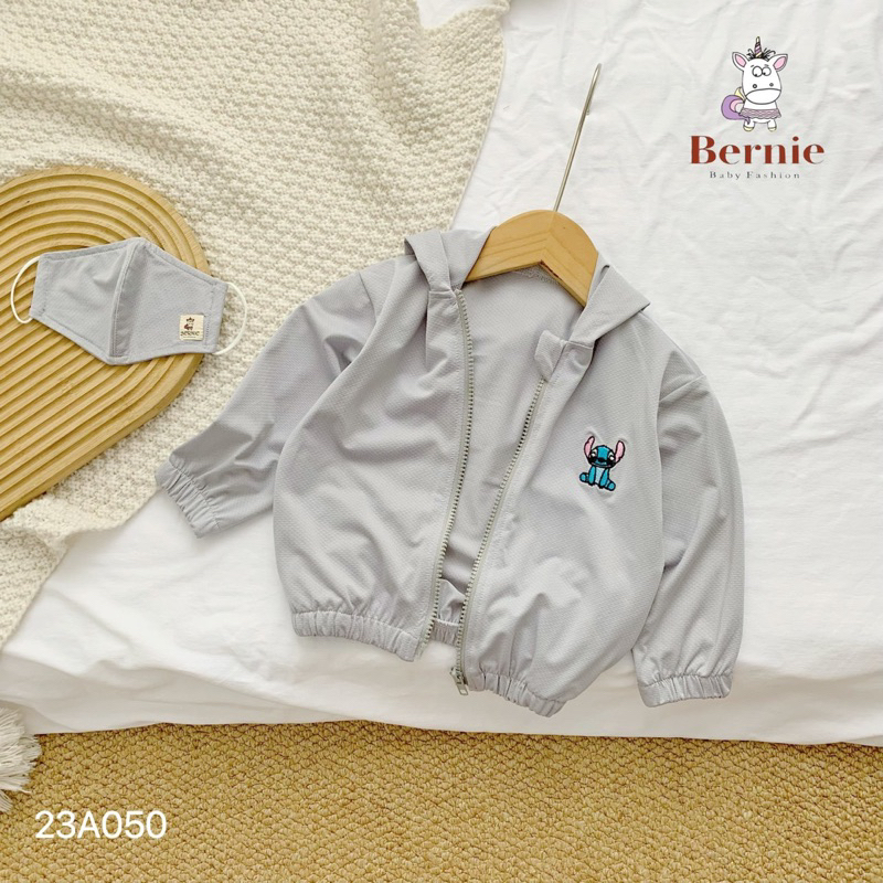 Áo chống nắng hoạt hình kèm khẩu trang Bernie cho bé