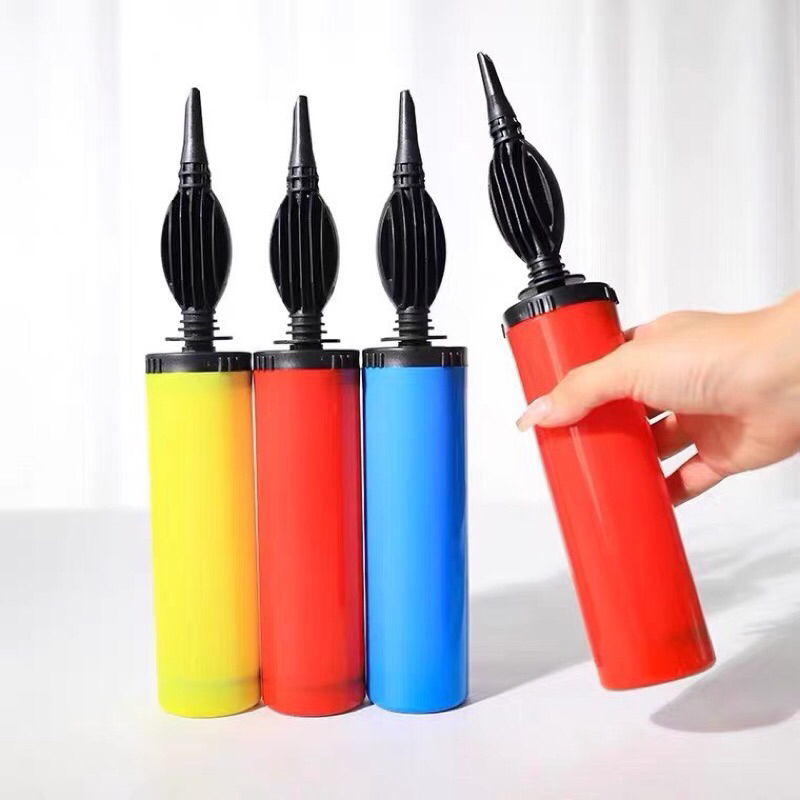 Dụng cụ bơm bóng cầm tay