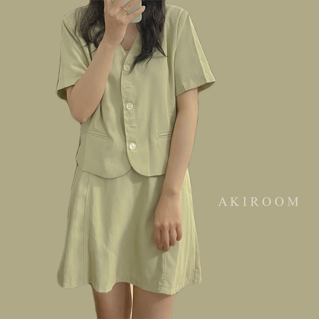 Set áo blouse cổ V một lớp mix chân váy chữ A cạp lưng chun (Xanh bơ nhạt)