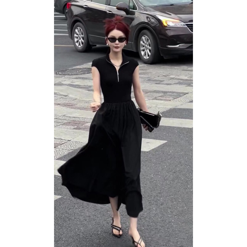 Đầm dài khôngbtay cổ ké khoá phong cách cao cấp Prada 2023