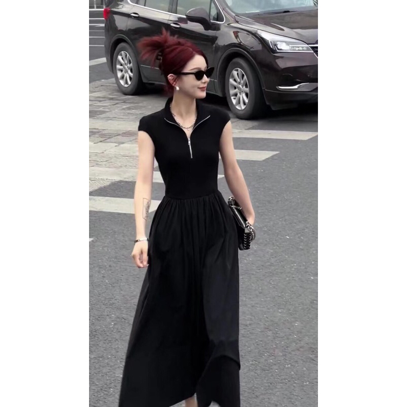 Đầm dài khôngbtay cổ ké khoá phong cách cao cấp Prada 2023