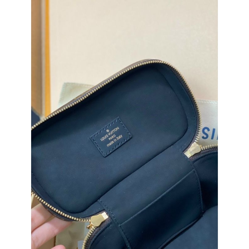 Túi xách nữ cao cấp Eo vì bản chuẩn Vip da thật sz19cm hoa nâu kèm gương nhỏ xinh dã man 2 box xịn sò