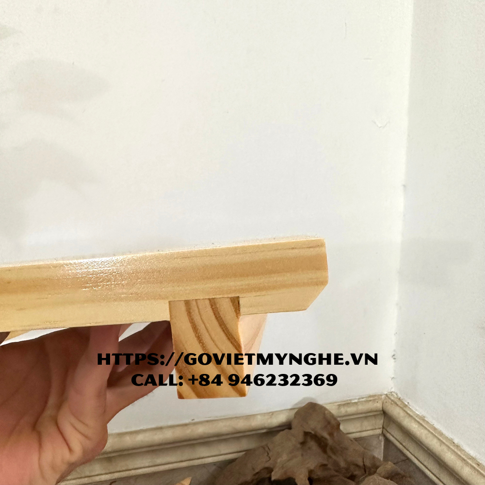 Thớt sushi gỗ trang trí sushi- Thớt gỗ trang trí Sushi kích thước 26cmx16cm -Gỗ thông nguyên khối