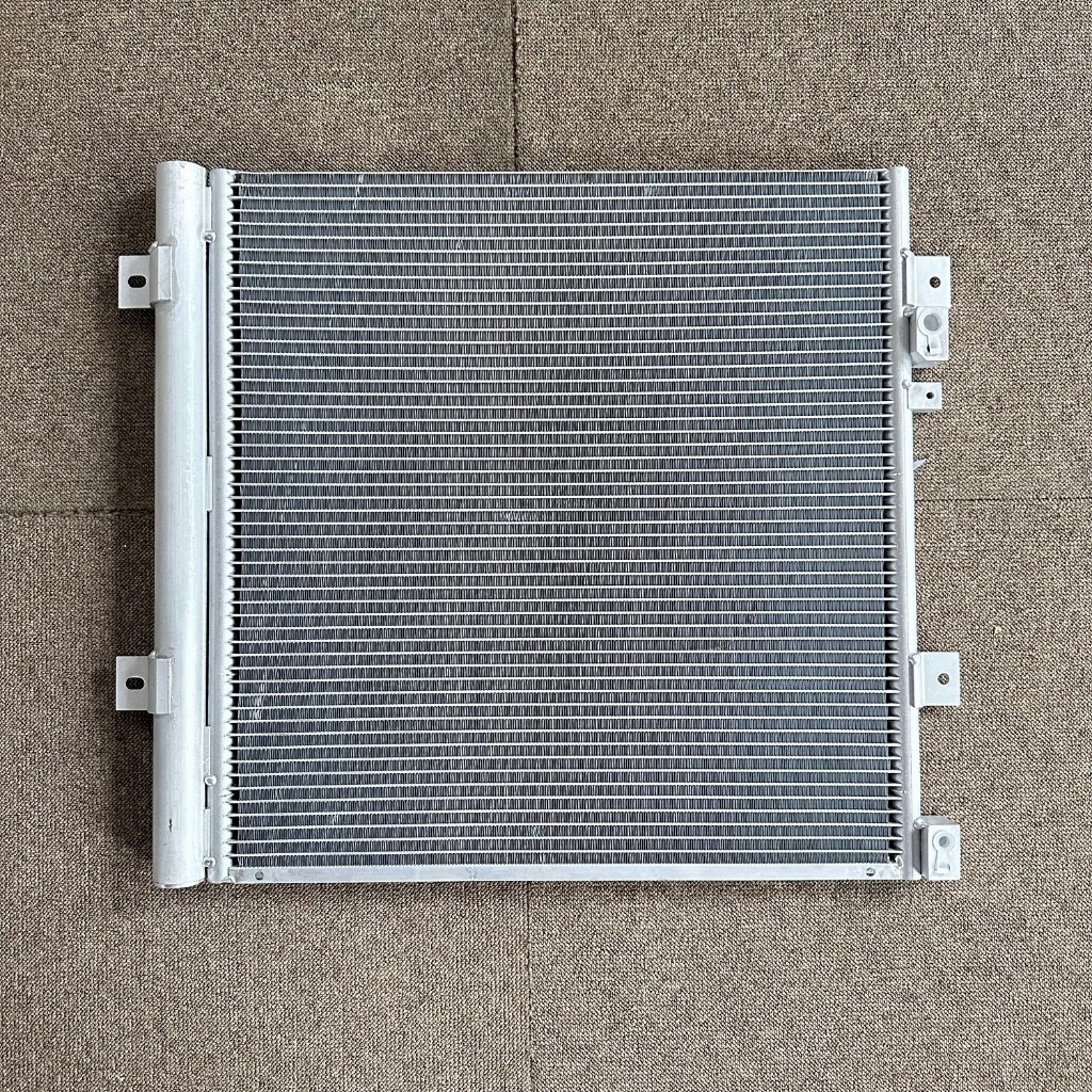 Dàn nóng Howo T5G. Dàn nóng điều hòa ô tô