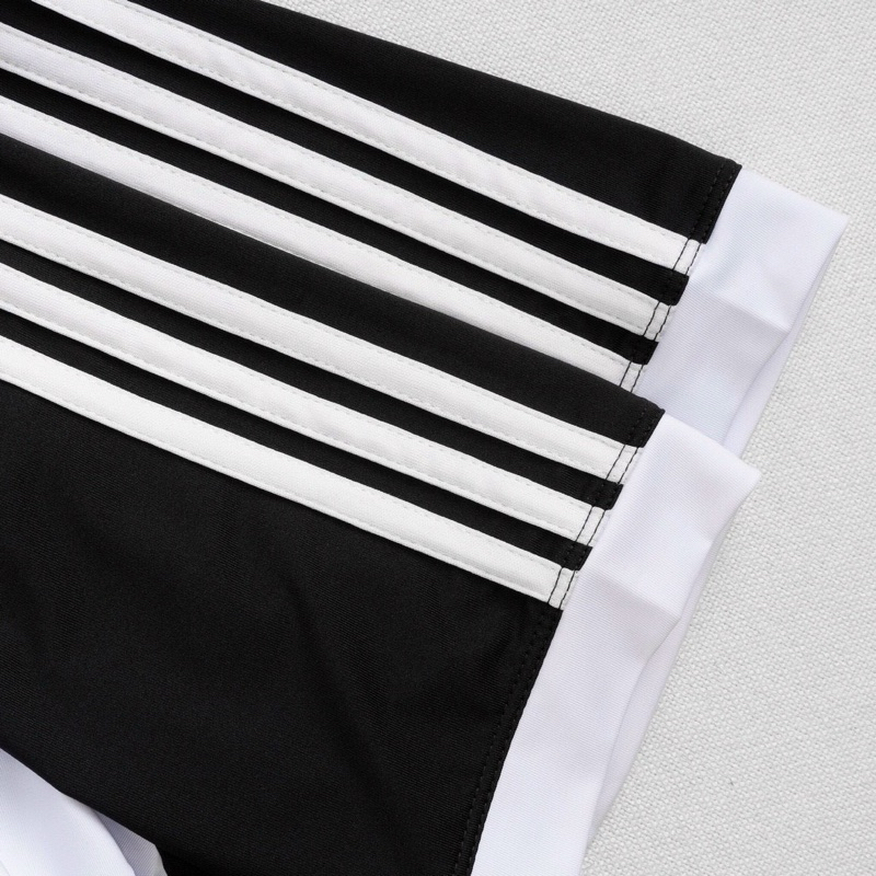 Áo Adidas tay ngắn logo thêu 3 lá trước Ngực