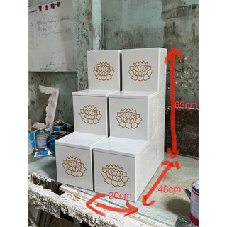 Bậc 3 cấp bằng đá nhân tạo