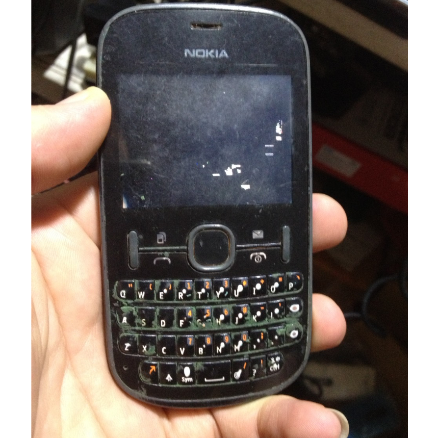 Xác NOKIA 200 lên lỗi màn như hình, sáng đèn phím, không bin