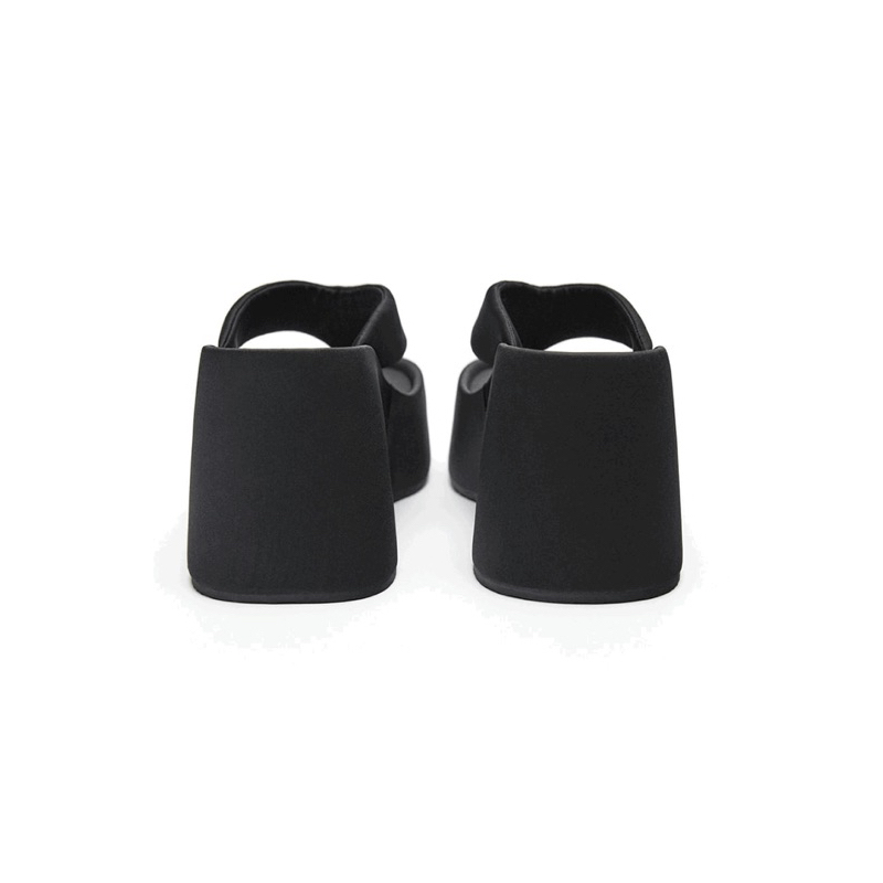 DÉP XỎ NGÓN ĐẾ CAO ĐI BIỂN MÙA HÈ 2023