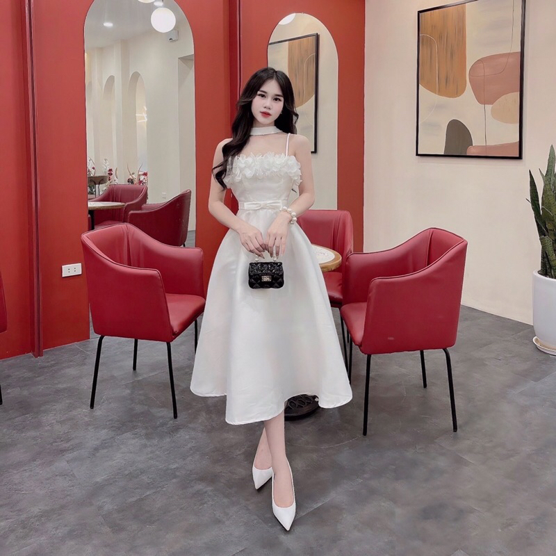 Váy 2 dây dáng dài tapta cánh hoa nơ eo