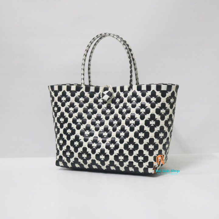 Túi Xách Handmade Hoạ Tiết Đen Trắng