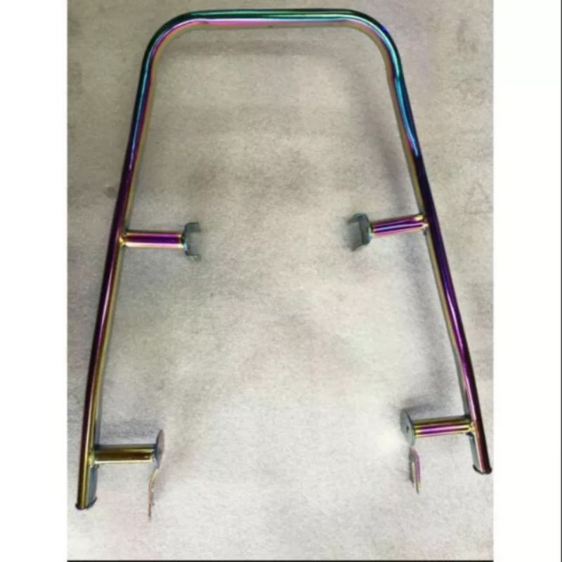 Cảng sau wave nhỏ titan