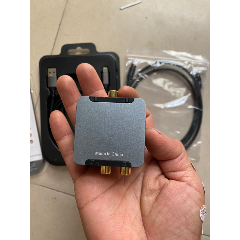 Chuyển quang Choseal giải mã âm thanh optical ra av tặng dây quang 1M - Hàng 90 - 95% có xước, lem