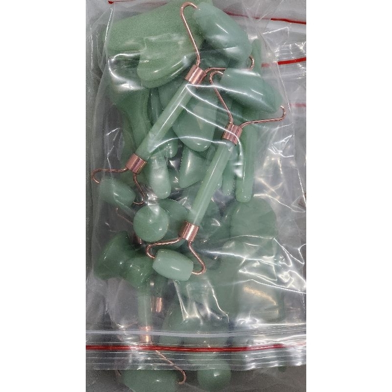 Bộ Ngọc 14món +kèm khay ạ