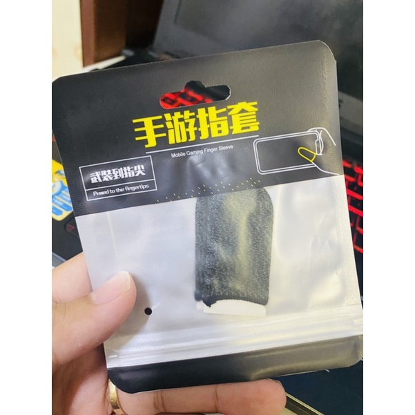 Găng tay Bao tay chơi game mobile Freefire Liên quân PUBG thiết kế tiện lợi, cảm ứng nhạy, chống mồ hôi