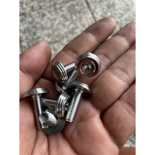 Ốc iNOX 6li Xe Máy