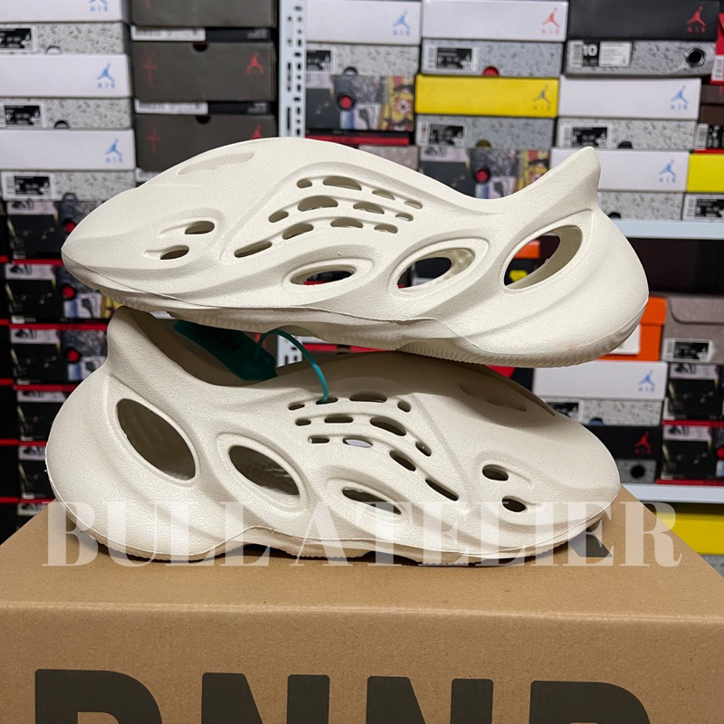 Giày Yeezy Foam Runner 'Sand' | High quality