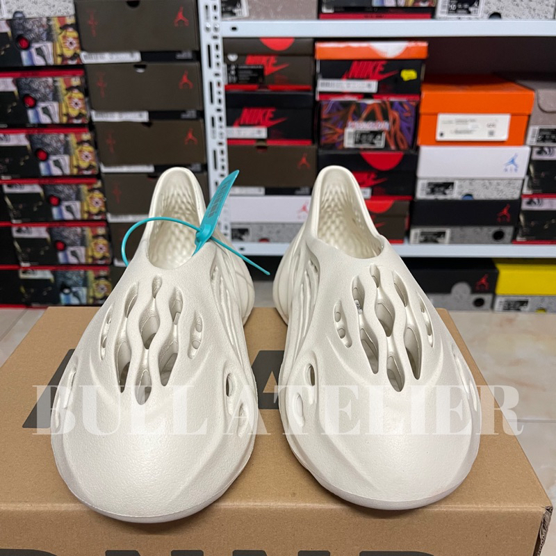 Giày Yeezy Foam Runner 'Sand' | High quality