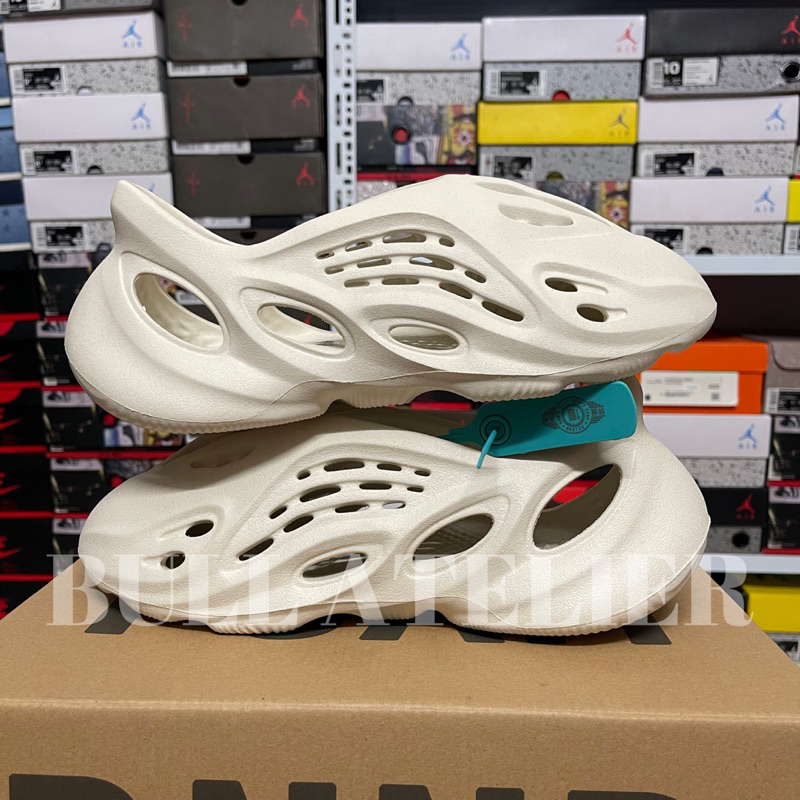 Giày Yeezy Foam Runner 'Sand' | High quality