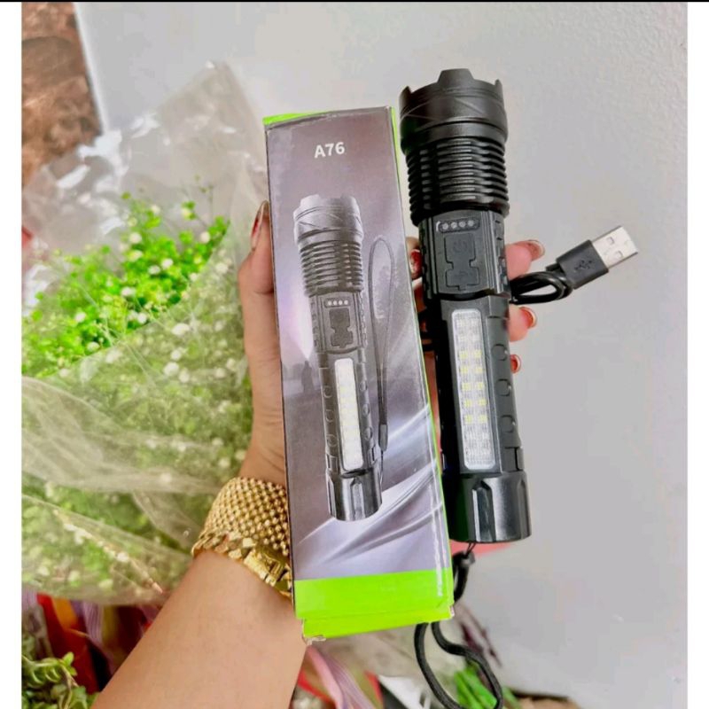Đèn pin siêu sáng A76 chiếu xa 500m 🥰FREE SHIP🥰có Zoom xa gần, chống nước IPX4, pin trâu chip COB Led tâm tròn 7 chế độ | BigBuy360 - bigbuy360.vn