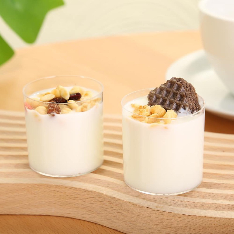 10 cốc mica tròn mini có nắp 70ml  đựng bánh mousse,..