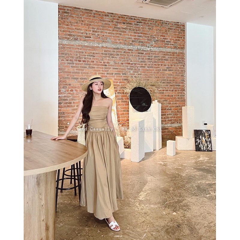 And Casually / Váy quây trơn xếp li ngực ( khoá sau )