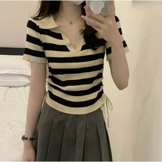 Áo len kẻ cổ bẻ rút eo