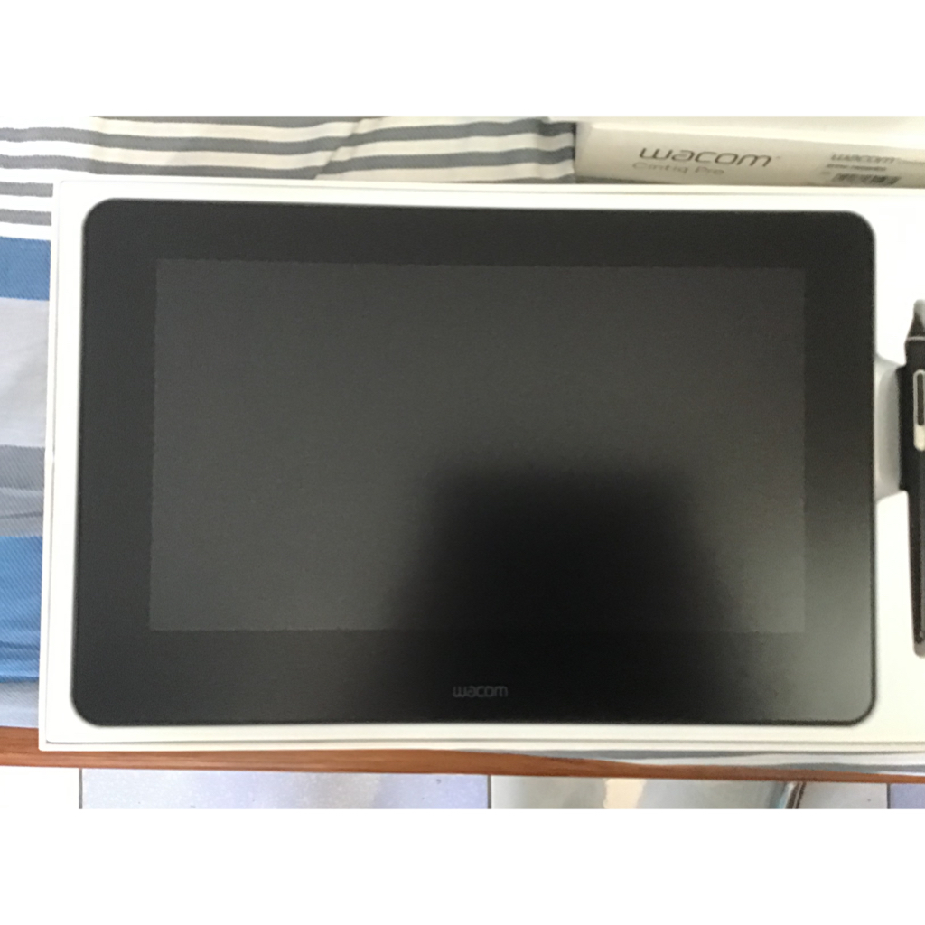 Bảng vẽ wacom cintiq pro 13 DTH-1320 Touch