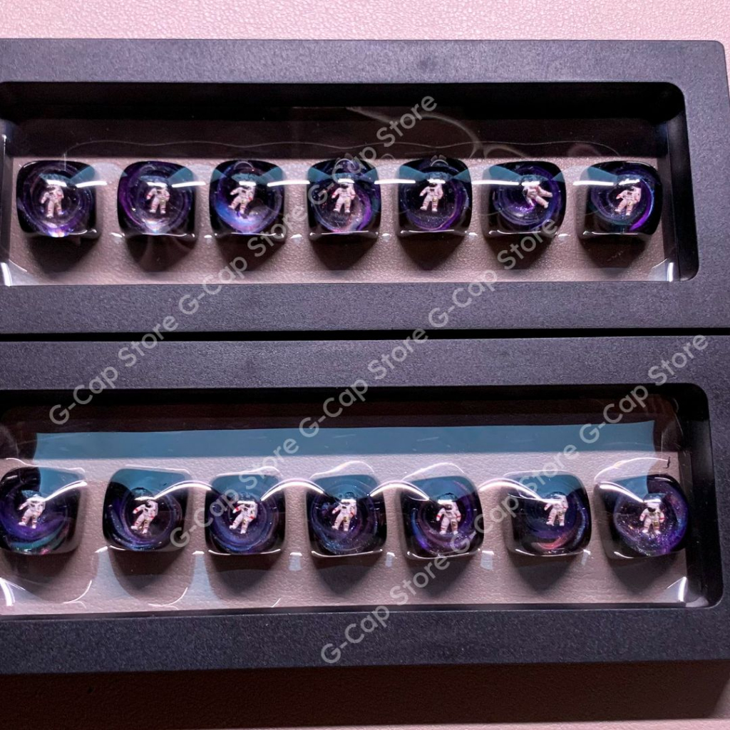 Artisan/Nút bàn phím resin Phi hành gia“Lạc trôi” V2