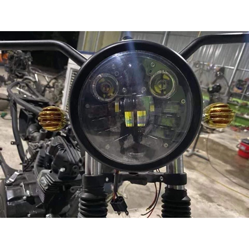 Pha led nhiều bóng