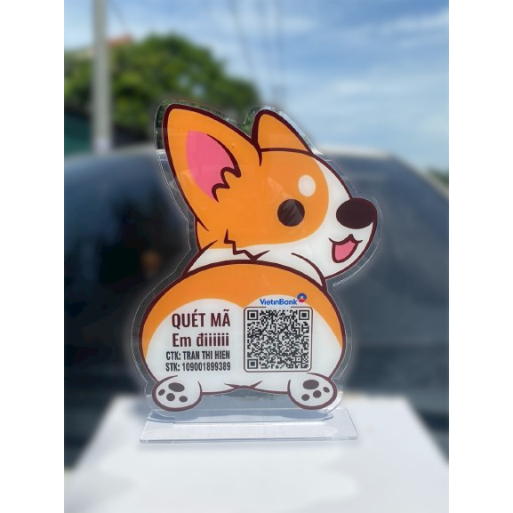 Bảng QR chó đáng yêu để bàn in thông tin số tài khoản in theo yêu cầu